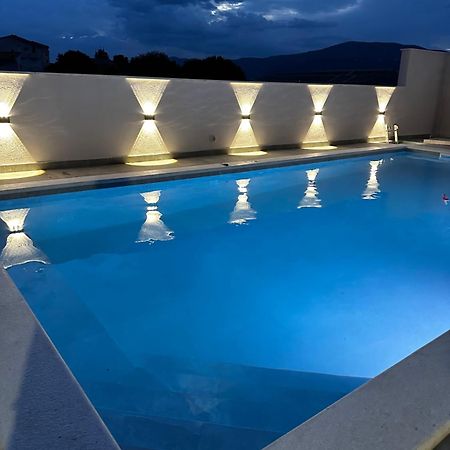 Villa Ana Maria Kamen ภายนอก รูปภาพ